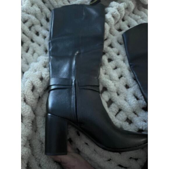 Dolce Vita Women's Black Leather Knee-High Boots Size 9 Buckle Detail - Picture 2 of 9